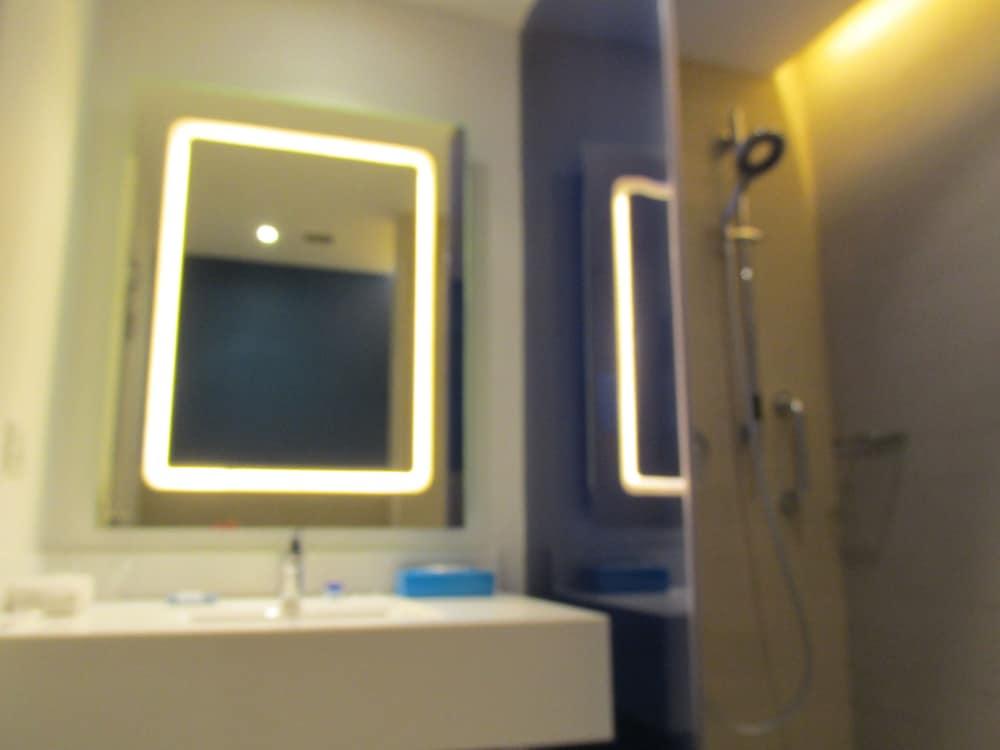 Park Inn By Radisson Gurgaon Bilaspur Manesar Exteriér fotografie